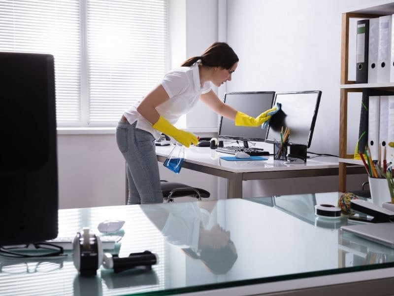 how to find the best office cleaning company