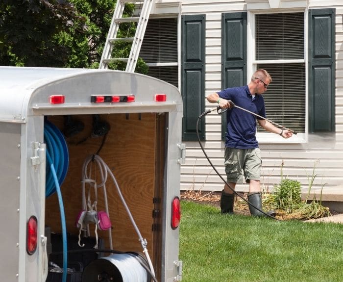 moving out cleaning tips to get your deposit back